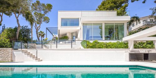 Contemporary villa with Breathtaking Panoramic Sea views in Costa den Blanes