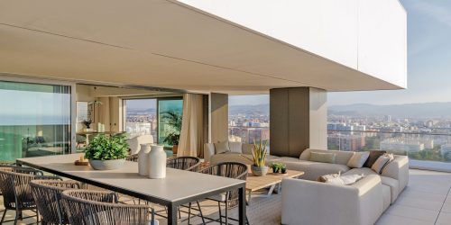 Iconic Beachfront Luxury Living