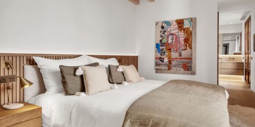 A Designer Residence in the Heart of Calatrava