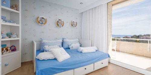 Spacious and Bright Villa with Sea Views in Cas Catala