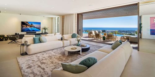 Contemporary Luxury Villa in Benahavís