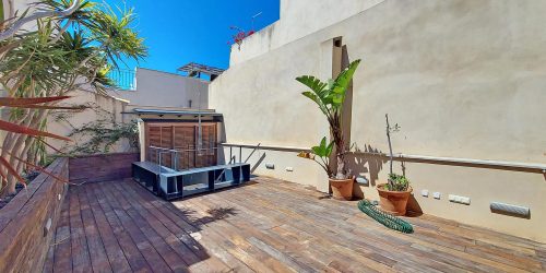 Elegant luxury apartment with sea views and private rooftop terrace in the heart of the Old Town