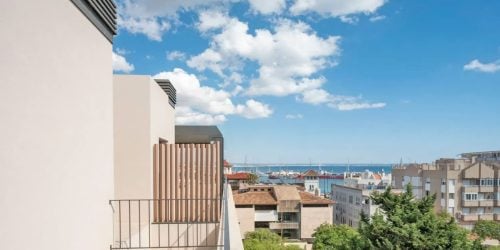 Exclusive Penthouse Retreat: Modern Luxury and Panoramic Views in Son Armadams