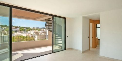 Exclusive Penthouse Retreat: Modern Luxury and Panoramic Views in Son Armadams