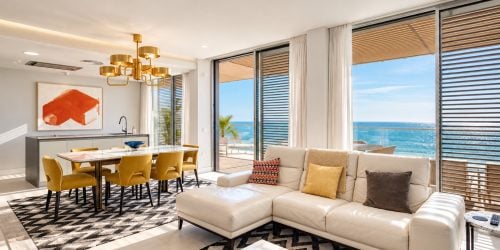 Luxury Frontline Beach Apartment