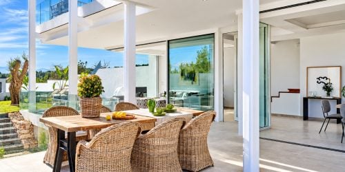 Modern Luxury Villa with Pool in Marbella