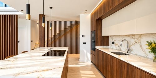 Contemporary Villa with Panoramic Sea Views