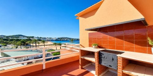 Panoramic Sea Views and Exceptional Renovation Potential in Santa Ponsa