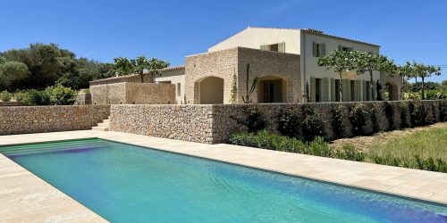 Fantastic new build property with panoramic views close to the sea and Manacor