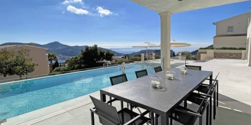 Exclusive Villa with Sea views and Holiday Rental License