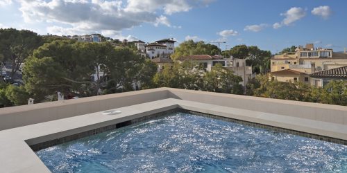 Elevated Luxury Living Above Palma de Mallorca – Designer Penthouse with Private Pool & Castle Views