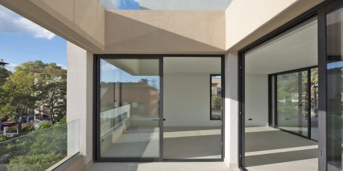 Elevated Luxury Living Above Palma de Mallorca – Designer Penthouse with Private Pool & Castle Views