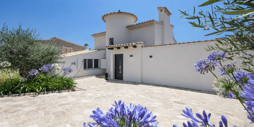 Private Refurbished Finca-Style Retreat with Rental License in Port Andratx