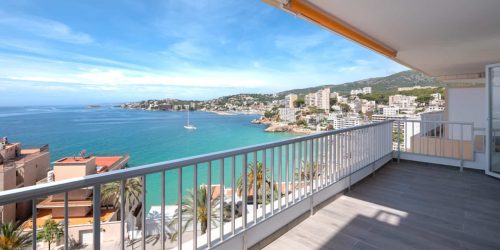Renovated Apartment with Fantastic Sea Views in Palma