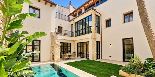 Exclusive Historic House with Private Garden and Pool in Palma Old Town